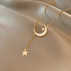 Collier à pendentifs tendance en acier inoxydable en forme de lune en zircon simple en or