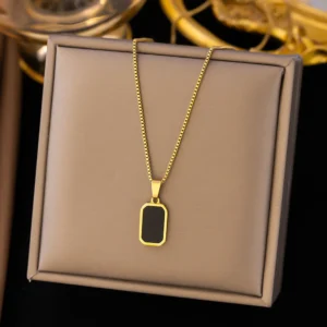 Collier à pendentif en acier inoxydable